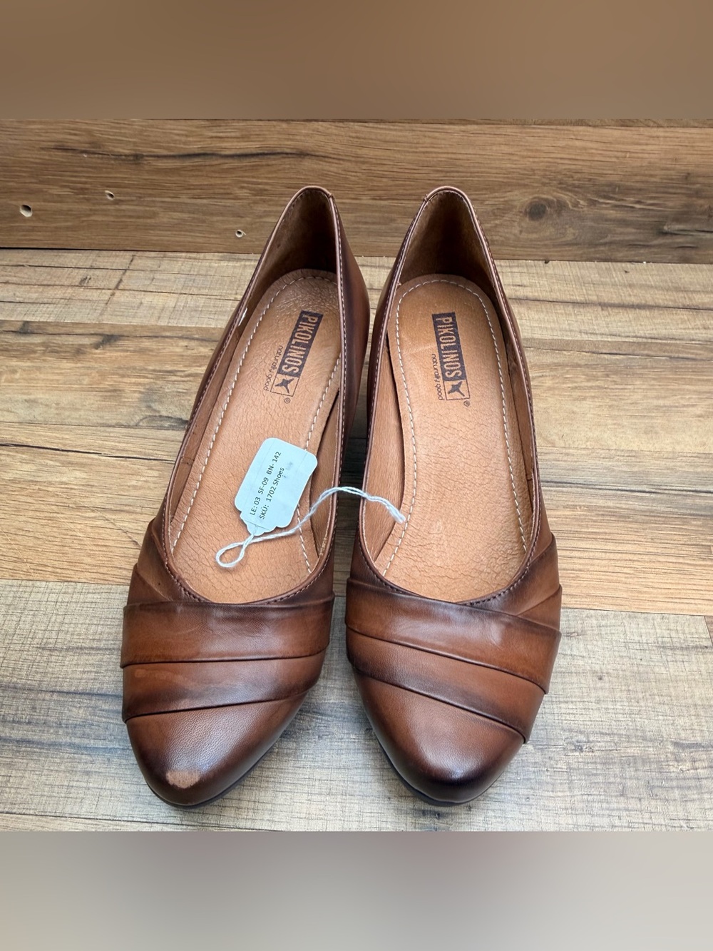 Pikolonos size size 7.5-8 Classic Brown Leather Low Heel Pumps - Picture 3 of 8